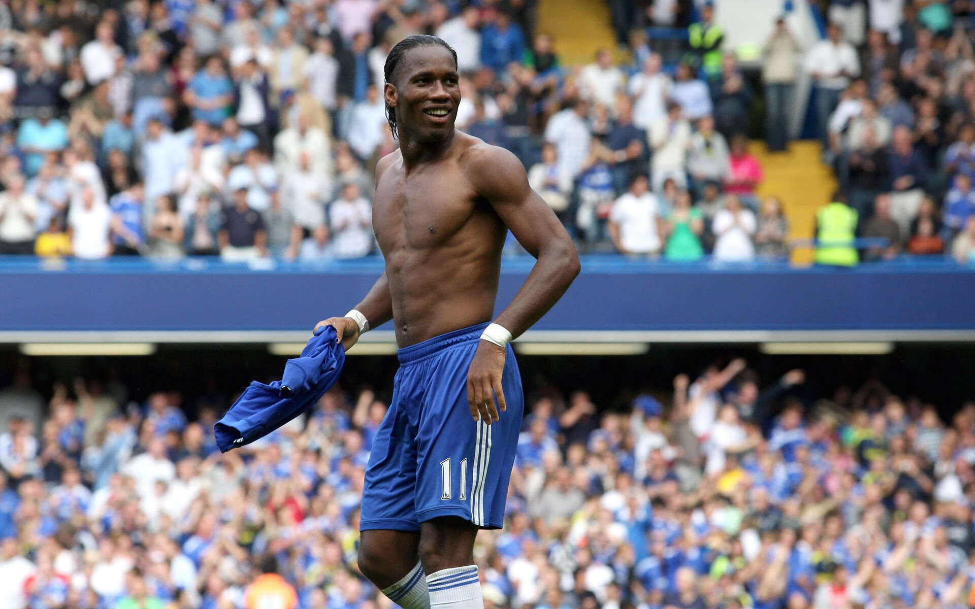 _冬季极地冰雪漂流：勇敢者的极限体验_，极地冰雪世界